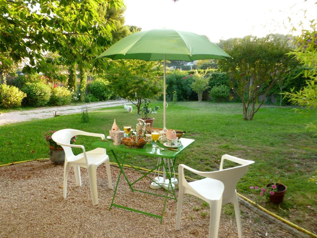 Bed and Breakfast Chez Mamouska Каси Экстерьер фото